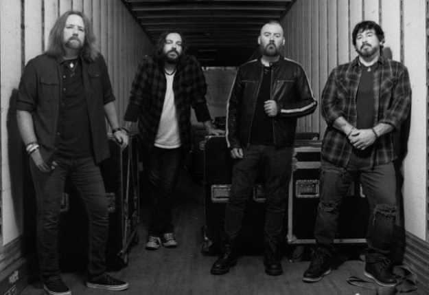 SEETHER. Photo credit: Laura E. Partain